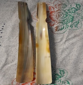 Chaussure en corne de botte de buffle naturel, peigne rond à long manche, facile à nettoyer pour éviter les éraflures. - Product Image 2