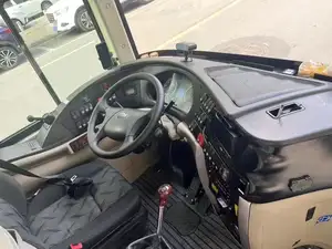 6126 autobus espresso di lusso a 1.5 piani ha utilizzato un pullman a lunga distanza con bagno integrato 37 posti a sedere pilota