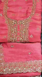 Salwar Kameez tradicional indio de mujer bordado a mano sin costuras de diseñador moderno con protección solar para fiesta tamaño libre - Product Image 3