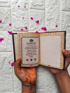 Libro de bolsillo Hanuman Chalisa bilingüe Hindi e inglés libro de oración devocional con cubierta protectora para viajes y regalos - Product Image 4