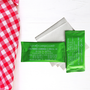 Paquete único de toallitas húmedas hipoalergénicas Limpieza rápida Tamaño de viaje conveniente Hecho a medida en Vietnam Buen servicio - Product Image 6