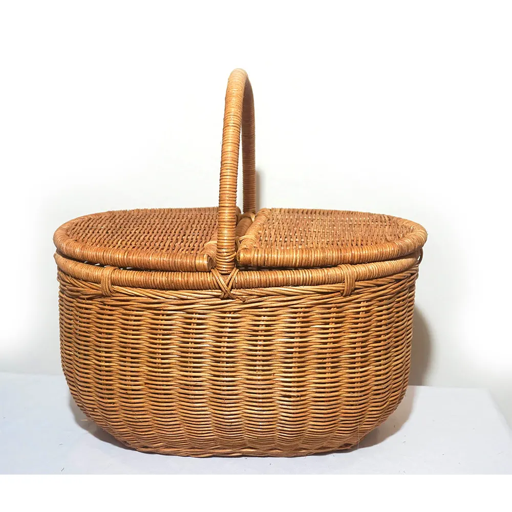 High Quality Eco Friendly Handmade 100% Natural Material Good Price Customized Order Fashionable Rattan Basket From Vietnam