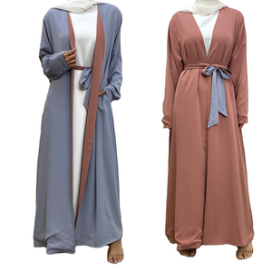 Design personnalisé Fourniture d'usine Abaya ceinturée robe islamique Abaya pour femmes avec ceinture réglable Style modeste pour les commandes en gros Abayas - Product Image 1