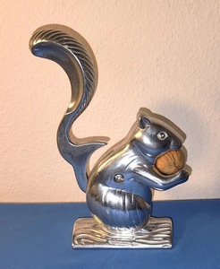 Cascanueces de aluminio con forma de ardilla, abridor de cáscara de nuez duradero, utensilio de cocina creativo para nueces y semillas, herramienta práctica - Product Image 5