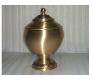 funeral Ashes Cremation Urns simple & unique elegant For Funeral Supplies Metal Urns In Wholesale Price New Latest <b>Keepsake</b> Urns - Product Image 1