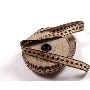 Tela trenzada de lingotes de oro de encaje de trenzas francesas de demanda personalizada de alta calidad en trenzas uniformes de oro y plata por venta completa - Product Image 2