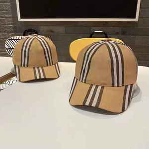 Thiết kế sang trọng <span class=keywords><strong>M</strong></span>ũ bóng chày chữ sọc Kem chống nắng hiệu ứng thêu tay có thể điều chỉnh Thương hiệu <span class=keywords><strong>M</strong></span>ũ SNAPBACK phong cách trang trọng - Product Image 6