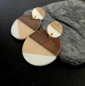 Pendientes Minimalistas de Resina y Madera para Mujer, Joyería Hecha a Mano, Accesorios de Moda para el Día a Día - Product Image 1