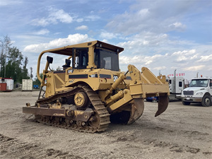 รถตักดิน2006หนอนผีเสื้อ D8T ค่อนข้างใช้งานรถเกลี่ยดินสภาพดีรถตักดิน - Product Image 2