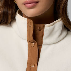 Sweat-shirt pour femme, vêtement d'extérieur durable, polaire doux, tissu de haute qualité pour une usure durable, design décontracté avec logo personnalisable 2026 - Product Image 4