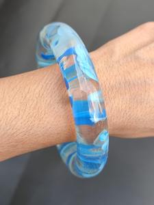 Brazalete de resina personalizado hecho a mano de buena calidad brazalete de resina de nueva forma producto más vendido brazaletes de resina personalizados - Product Image 5