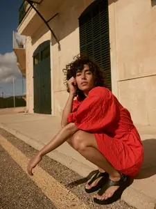 2025 Summer Getaways Rayon Color rojo Túnica Vestido para mujer con cuello en V, Resort de manga corta, ropa de playa Vestido corto para mujer - Product Image 5