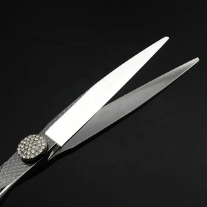 กรรไกรตัดผมสแตนเลสสำหรับช่างตัดผมมืออาชีพ - Product Image 3