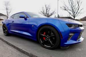 TOP-SELLING USED 2018 Che-vrolet Camaro 1SS 2dr Coupe 8cyl Used Vehicle COOL Red and Black Low Price Coupe for Sale - Product Image 6
