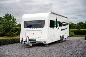 Autocaravana de Lujo de la Mejor Calidad, Casa Rodante, Caravana para Acampar, Disponible Ahora en Stock al por Mayor a un Precio Accesible - Product Image 4