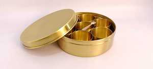 Fait à la main incroyable en laiton polonais boîte de rangement Table cuisine décoratif herbe et épices outil pour graines et épices boîtes en métal - Product Image 3