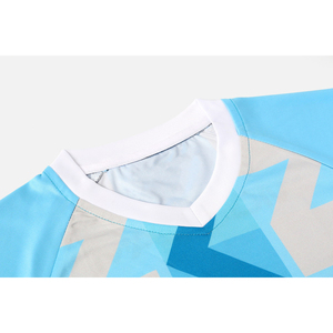 Meilleures ventes Ensemble d'uniformes de basket-ball de haute qualité pour hommes respirant et grande taille avec impression par sublimation à la mode - Product Image 2
