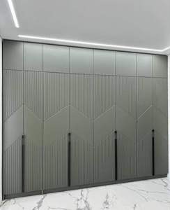 Armario Empotrado Premium con Paneles Texturizados, Diseño Minimalista y Almacenamiento Elegante para Interiores de Hogar Moderno - Product Image 3