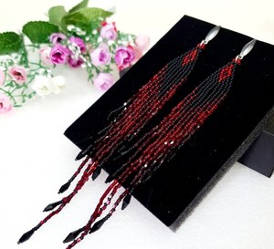 Pendientes de cuentas de semillas extra largas, cristales negros, color rojo granate, 6 pulgadas de largo, flecos de cascada con cuentas - Product Image 1