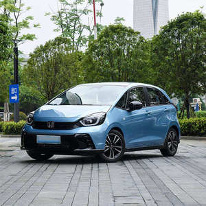 Sedán Usado 2023 de 1.5L y 131 Caballos de Fuerza, 5 Puertas y 5 Asientos, Importado de Japón, Auto Pequeño Económico, Sin Accidentes - Product Image 4