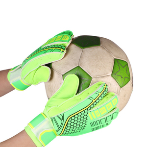 Nouveaux gants de gardien de but de football professionnels épaissis avec propriétés antidérapantes Équipement de protection - Product Image 2