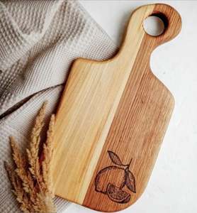 Planche à découper ronde en bois durable en gros - Antibactérienne, écologique, performance durable pour un usage domestique, hôtelier et en restauration - Product Image 3