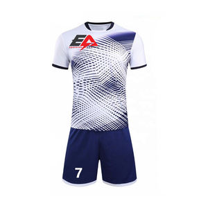 Venta al por mayor de alta calidad logotipo personalizado Francia camisetas de fútbol nuevo estilo hombres uniforme de fútbol mejor material - Product Image 1