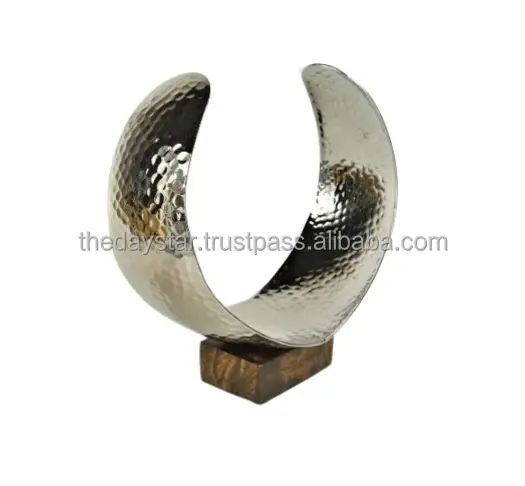 Customizable High Quality Table Top Abstract Sculpture Metal Curved Hammered Metal Sculpture for Table Decorative