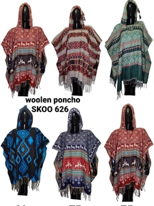 Chaqueta con capucha de lana Boho Hippie Cadena de manga larga Ropa de moda elegante y de moda - Product Image 4