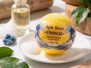 Bombe de bain 'Eminext' aux huiles naturelles et mousse du Baïkal, boîte de 100g pour femmes - Product Image 3