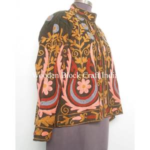 Chaqueta Acolchada con Bordado Elegante, Talla Única para Mujer, Estilo Bohemio Único, Hecha a Mano con Algodón, para Invierno, Festivales, con Cinturón, Excelente Regalo para Mujer - Product Image 1