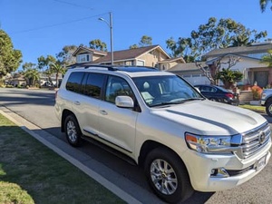 Toyota Land Cruiser 2020 prêt à être expédié - Product Image 5