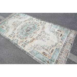 Tapis vintage, grand tapis turc de 4,4 x 9,2 pieds, tapis beige bleu à motifs floraux - Product Image 3