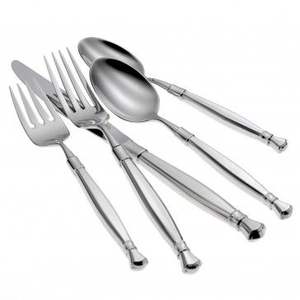 Couverts en métal en acier inoxydable au design tendance très populaires pour les registres de mariage, la décoration intérieure moderne et les cuisines de luxe - Product Image 3