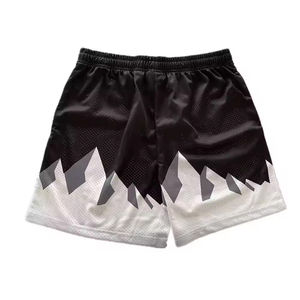 Pantalones cortos de malla transpirable con estampado personalizado al por mayor para hombre, Colección sostenible de verano con botones y Mosca, color liso teñido - Product Image 1