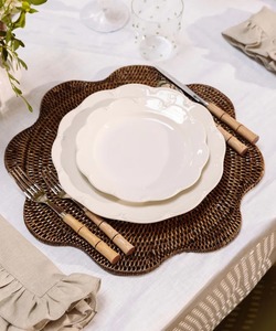 Vietnam MANUFACTURER Rustic White Scalloped Dinner <b>Plate</b> Party Wedding Event Table Decoration White Scalloped <b>Charger</b> <b>Plate</b> - Product Image 4