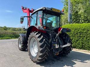 MASSEY FERGUSON 5711M 2024 - Product Image 4