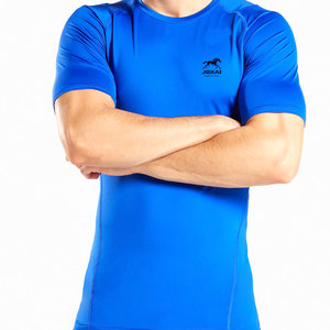 T-shirts de compression pour hommes fabriqués dans les meilleurs matériaux, avec logo personnalisé imprimé - Product Image 4