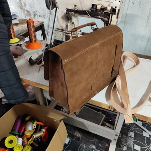 New Arrival 2025 Bohemian Autumn Floral Hand Tooling Designer Real Leather <b>Briefcase</b> Tote Bag High Quality Best Price - Product Image 3