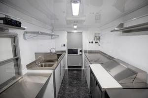 รถรับส่งไอศกรีมเคลื่อนที่ได้สำหรับใช้ในบาร์รถขายอาหารรถลากมีอุปกรณ์ครบครัน - Product Image 4