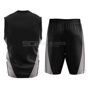 Uniforme de baloncesto para hombre hecho con tela transpirable de secado rápido diseñado para proporcionar comodidad y movimiento flexible en cada partido - Product Image 6