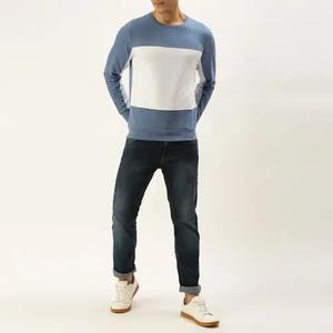 Sudadera de Hombre de Calidad de Lujo, Corte Regular, Cuello Redondo, Hombros Caídos, Diseño Personalizado, Estilo Urbano, Felpa, Bordada, Ecológica - Product Image 4