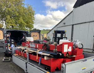 Équipement de garage professionnel : pont élévateur deux colonnes disponible aux meilleurs prix. - Product Image 2