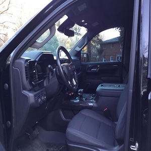 SUPER CLEAN 2022 CHEVROLET SILVERADO 1500 LT TRAIL BOSS 4X4 PRÊT À ÊTRE EXPÉDIÉ - Product Image 3