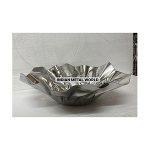 Bol de service de bonbons au chocolat en acier inoxydable en métal de qualité supérieure pour le service d'hôtel bol de restauration par Indian Metal World - Product Image 1