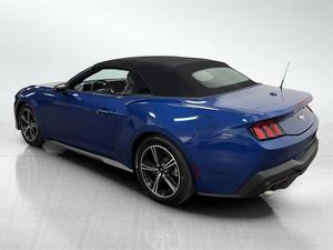 ฟอร์ด มัสแตง อีโคบูสต์ คอนเวอร์ทิเบิล ขับเคลื่อนล้อหลัง ปี 2024 - Product Image 6