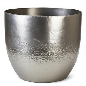 Jardinière martelée haute brillance avec élégance classique en argent conçue pour les coins de balcon ou les affichages verts raffinés d'hôtel - Product Image 2