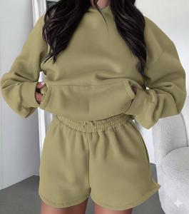 Ensemble sweat-shirt et short pour femme, couleur unie, 100% coton, décontracté, coupe ample, tenue deux pièces, style streetwear, confortable pour tous les jours - Product Image 4