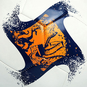 Ballon de football en PU imprimé avec un logo parfait, ballon de football d'entraînement, ballon de football de taille 5, ballon de football thermique pour l'entraînement sportif - Product Image 5