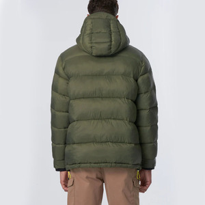 Nouvelle conception de mode d'hiver, logo personnalisé, veste matelassée à col rond pour homme, veste sans manches, doudoune camouflage imperméable - Product Image 6